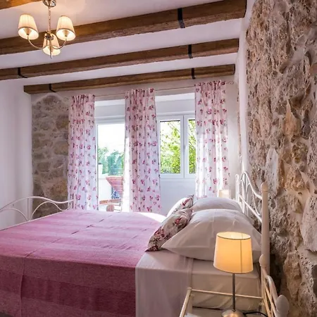 Mulberry Ferienhaus *